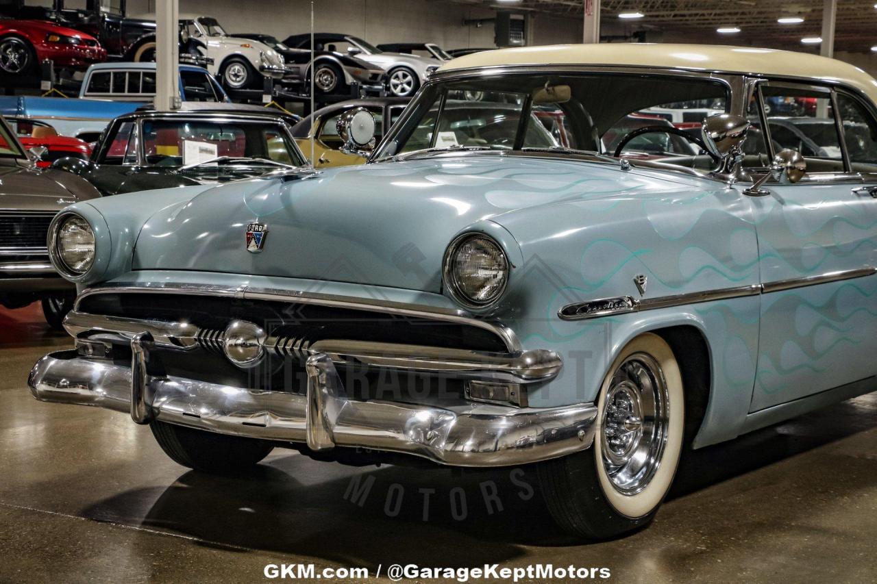 1953 Ford Crestline Victoria