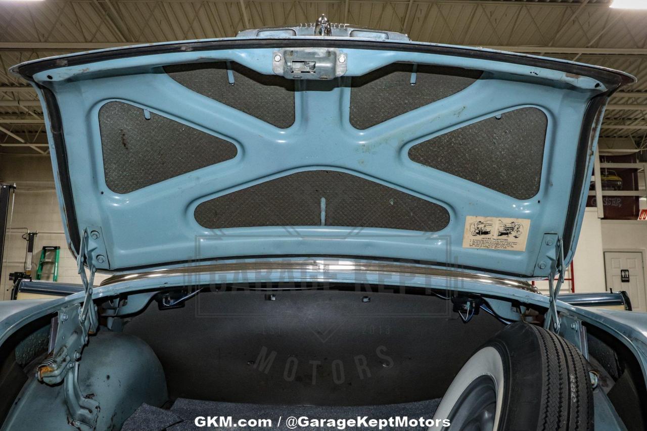 1953 Ford Crestline Victoria