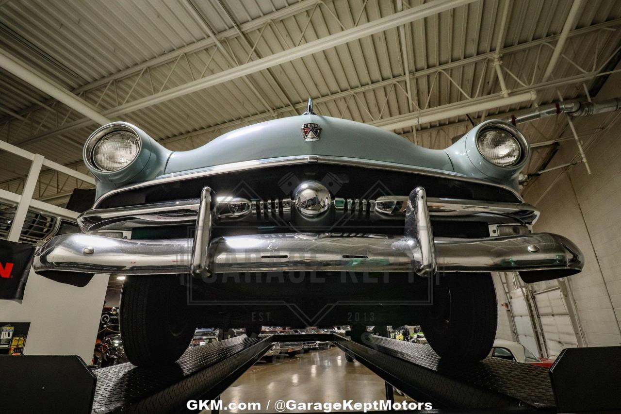 1953 Ford Crestline Victoria