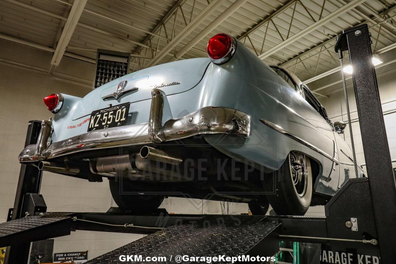 1953 Ford Crestline Victoria