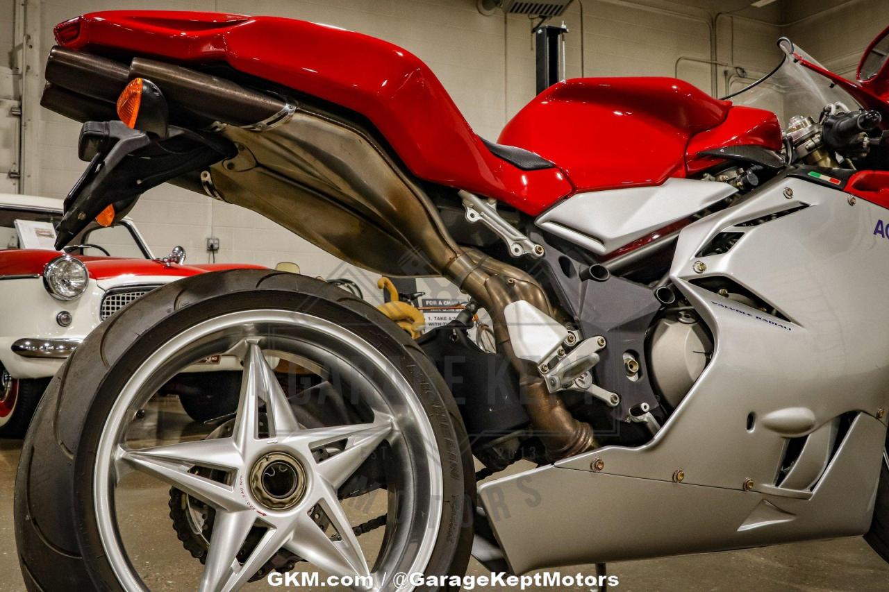 2005 MV Agusta F4 1000