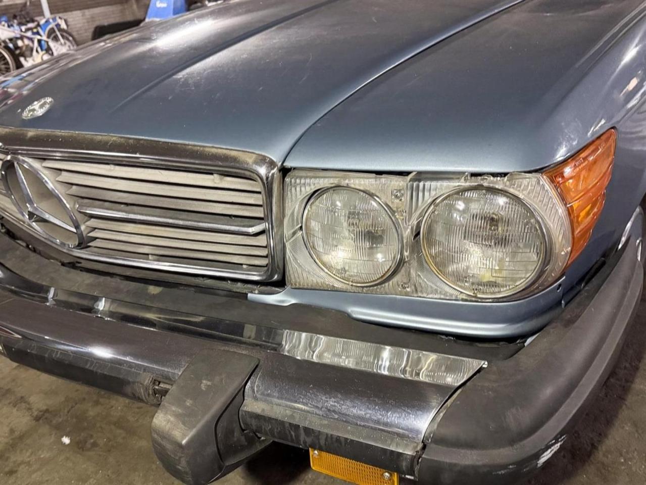 1975 Mercedes - Benz 450SL  no. 2240