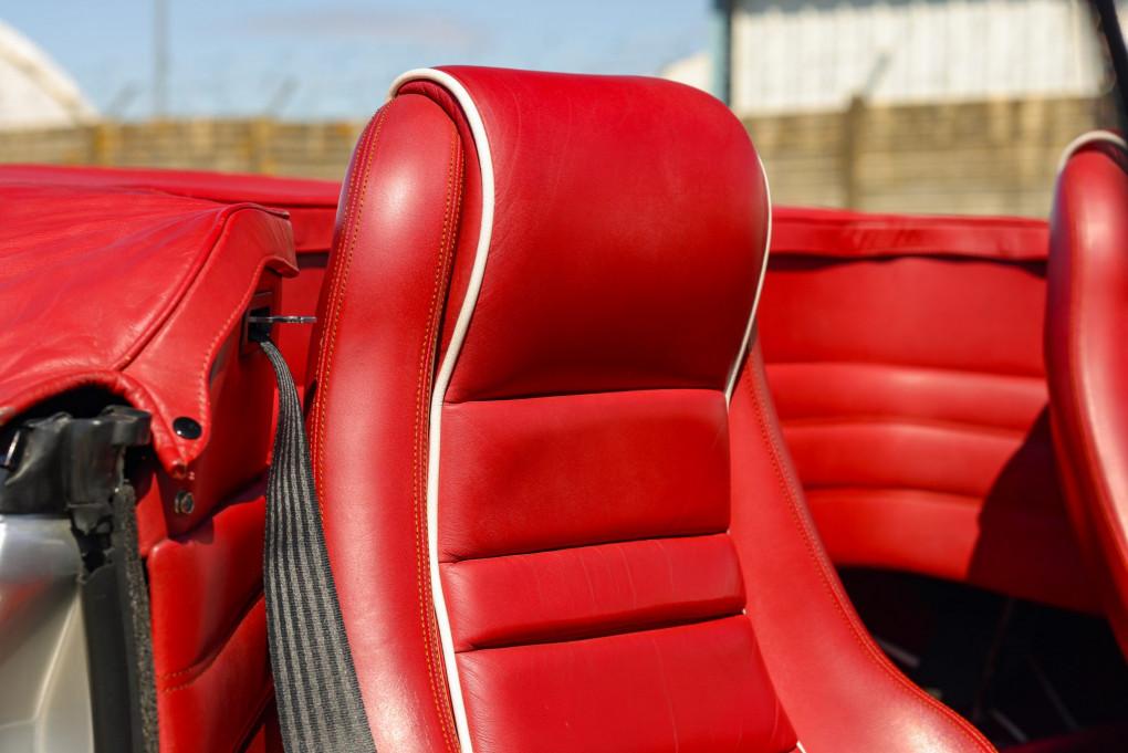 1989 Aston Martin V8