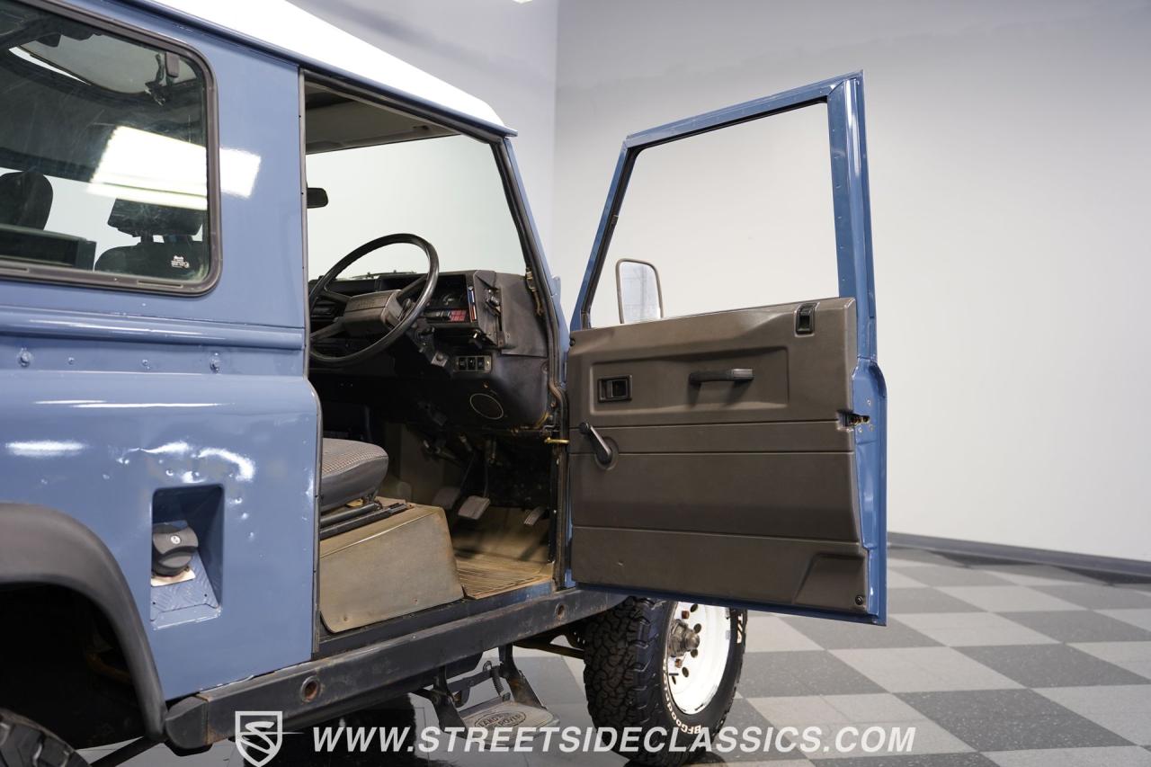 1991 Land Rover Defender 90