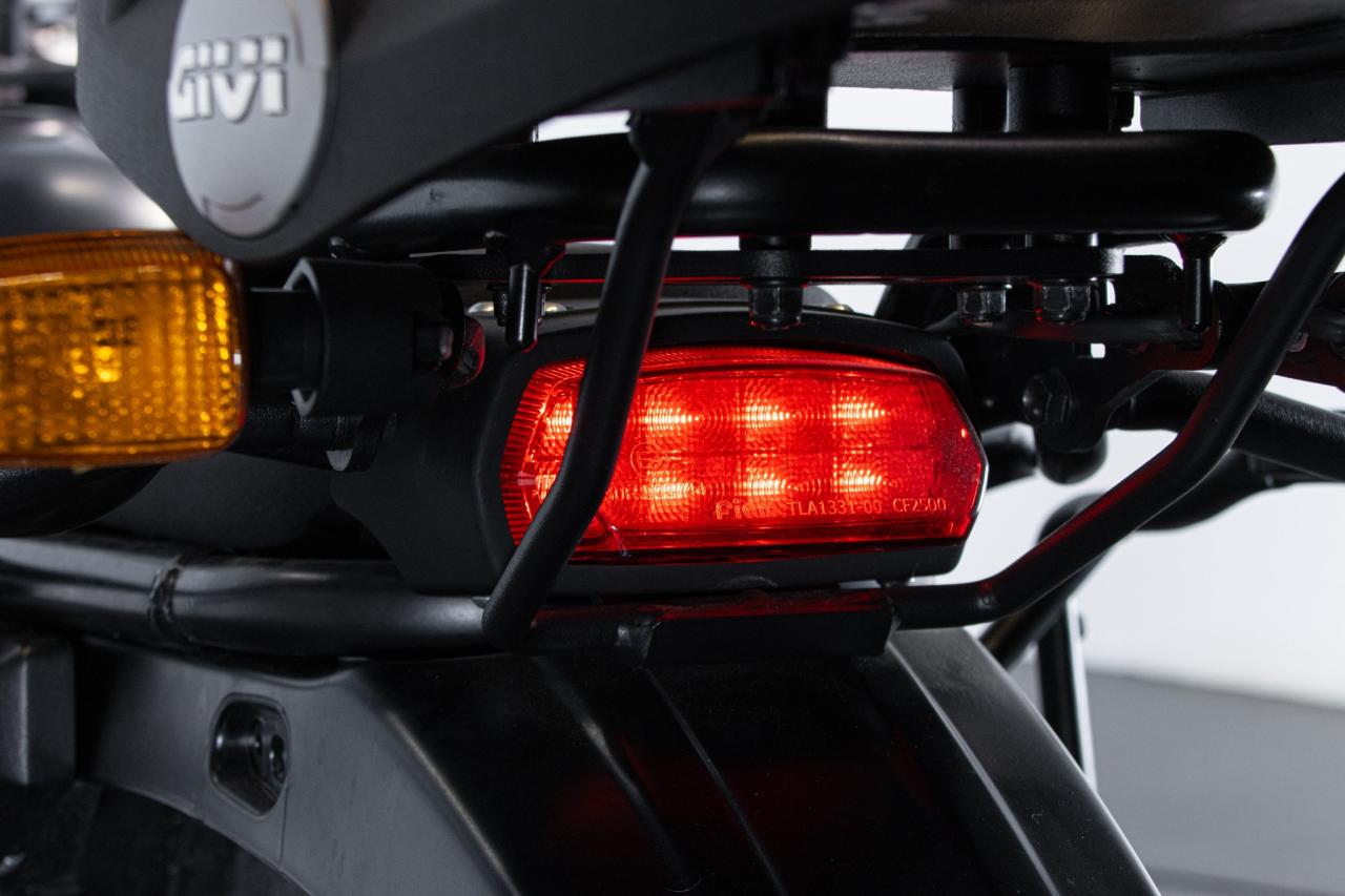 2022 Royal Enfield HIMALAYAN 411