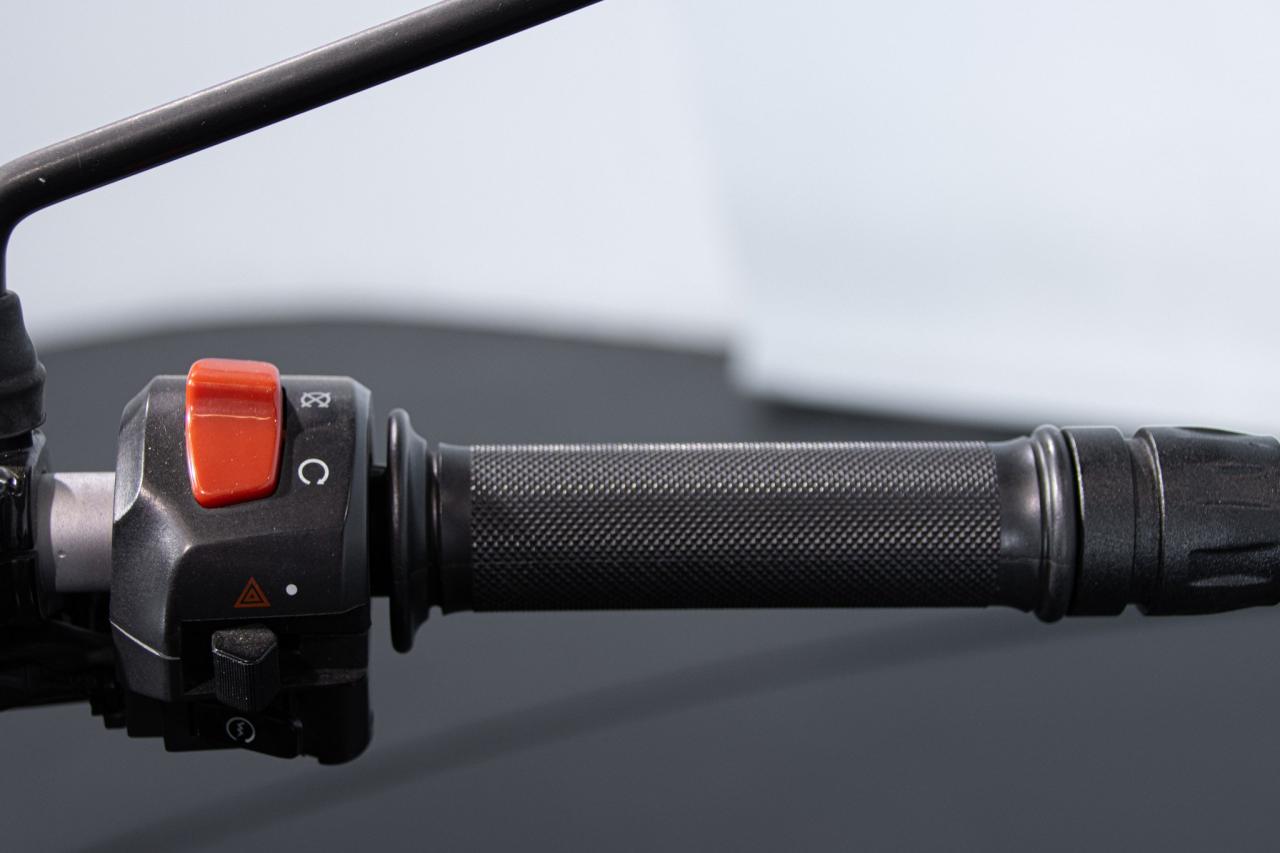 2022 Royal Enfield HIMALAYAN 411