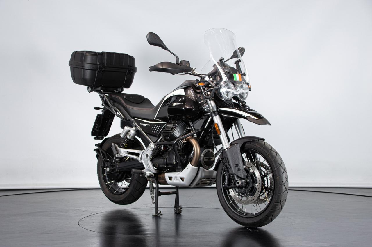 2022 Moto Guzzi V85 TT GUARDIA D&rsquo;ONORE 1946