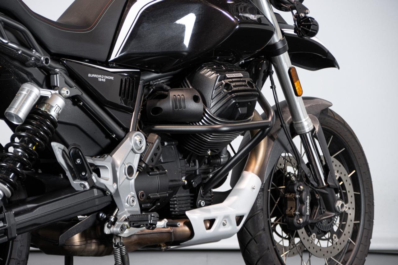 2022 Moto Guzzi V85 TT GUARDIA D&rsquo;ONORE 1946