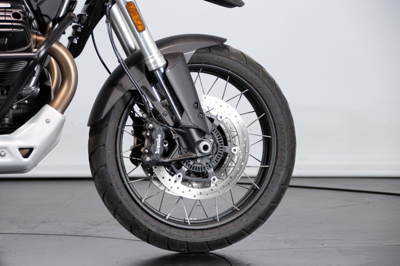 2022 Moto Guzzi V85 TT GUARDIA D&rsquo;ONORE 1946