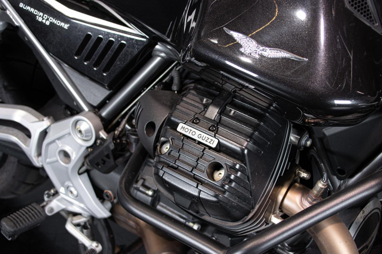 2022 Moto Guzzi V85 TT GUARDIA D&rsquo;ONORE 1946