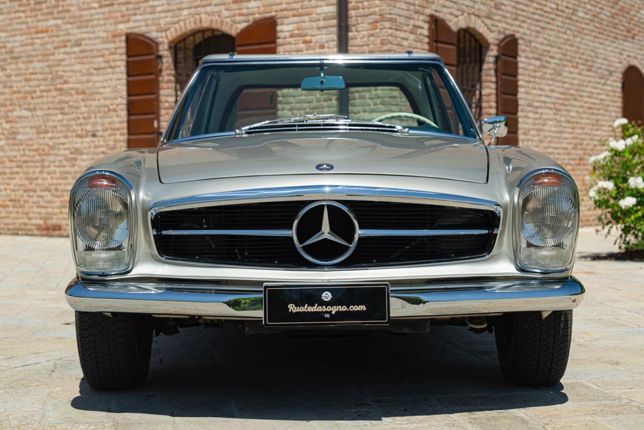 1965 Mercedes - Benz 230 SL