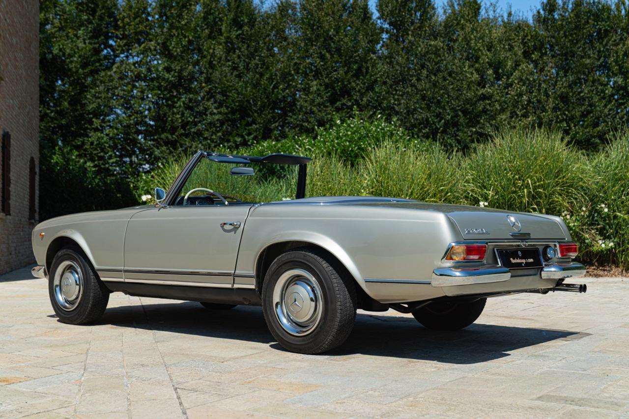1965 Mercedes - Benz 230 SL