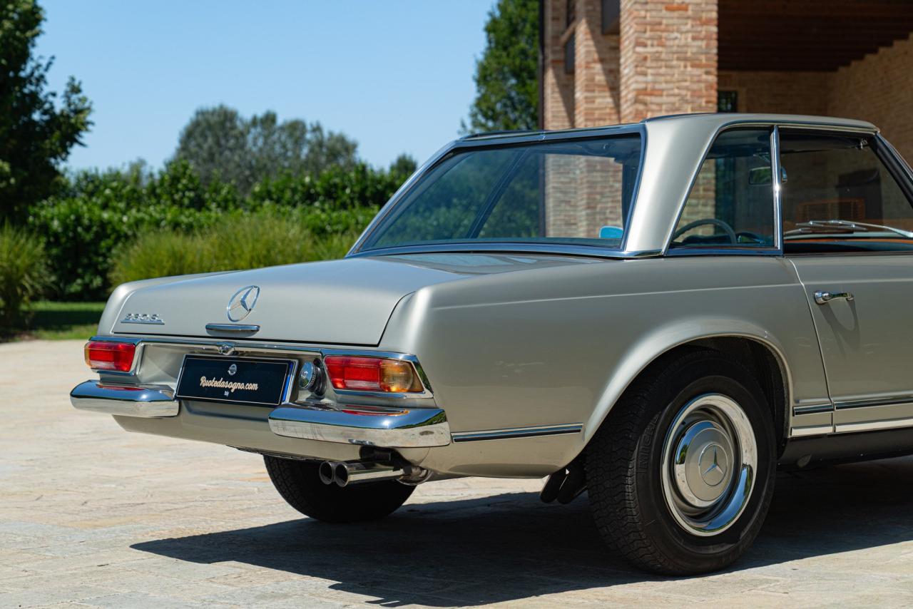 1965 Mercedes - Benz 230 SL