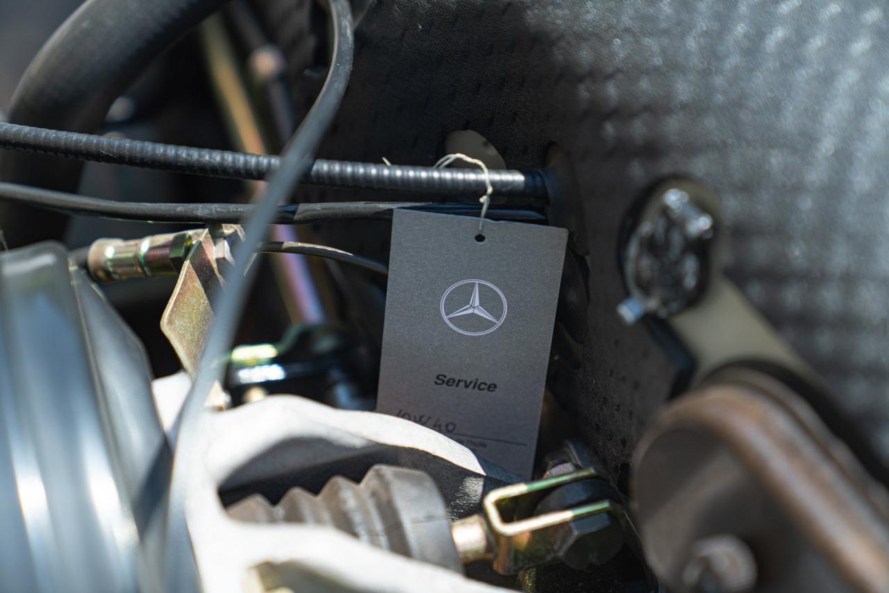 1965 Mercedes - Benz 230 SL