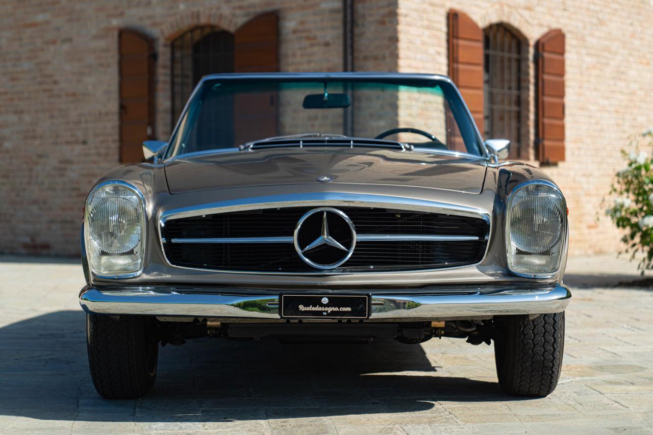 1969 Mercedes - Benz 280 SL