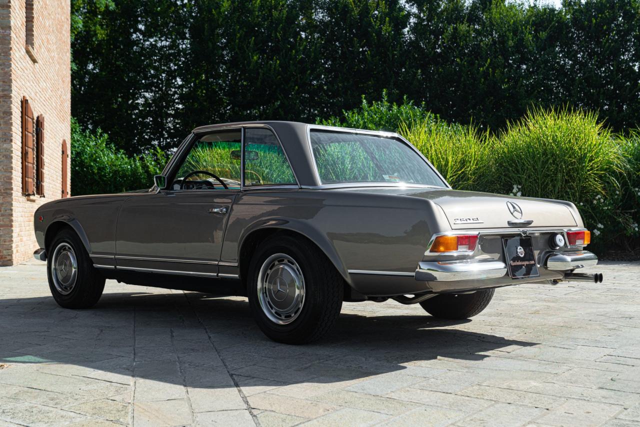 1969 Mercedes - Benz 280 SL