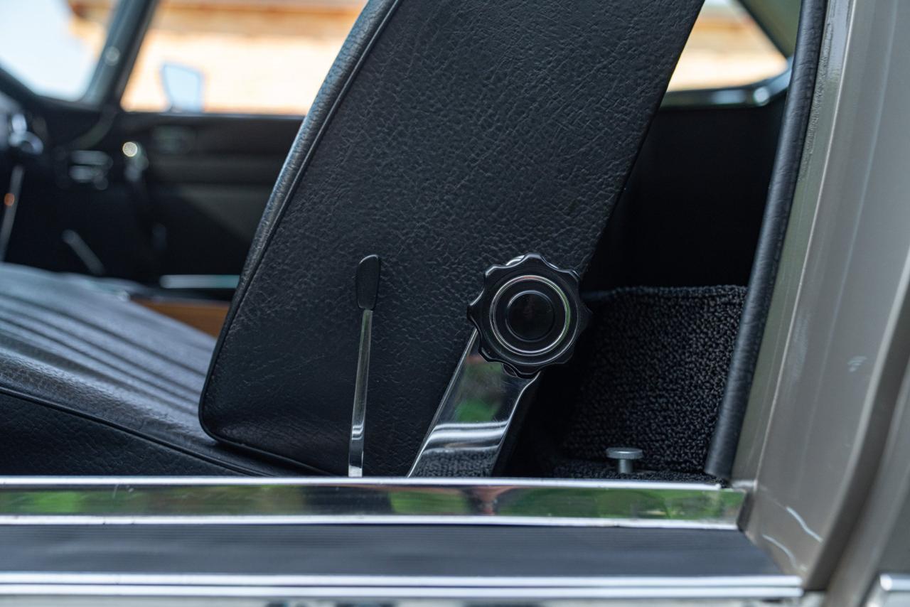 1969 Mercedes - Benz 280 SL