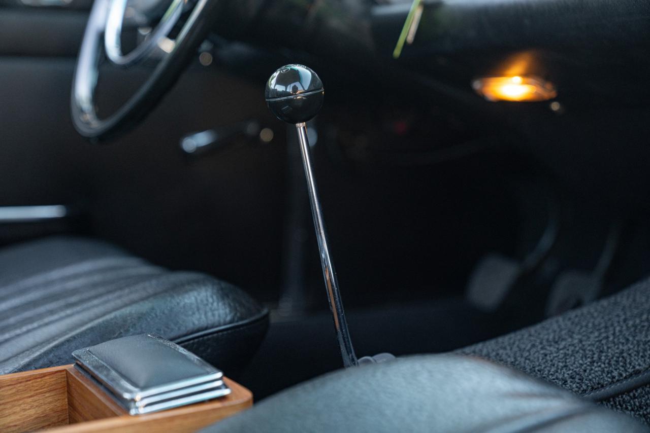 1969 Mercedes - Benz 280 SL