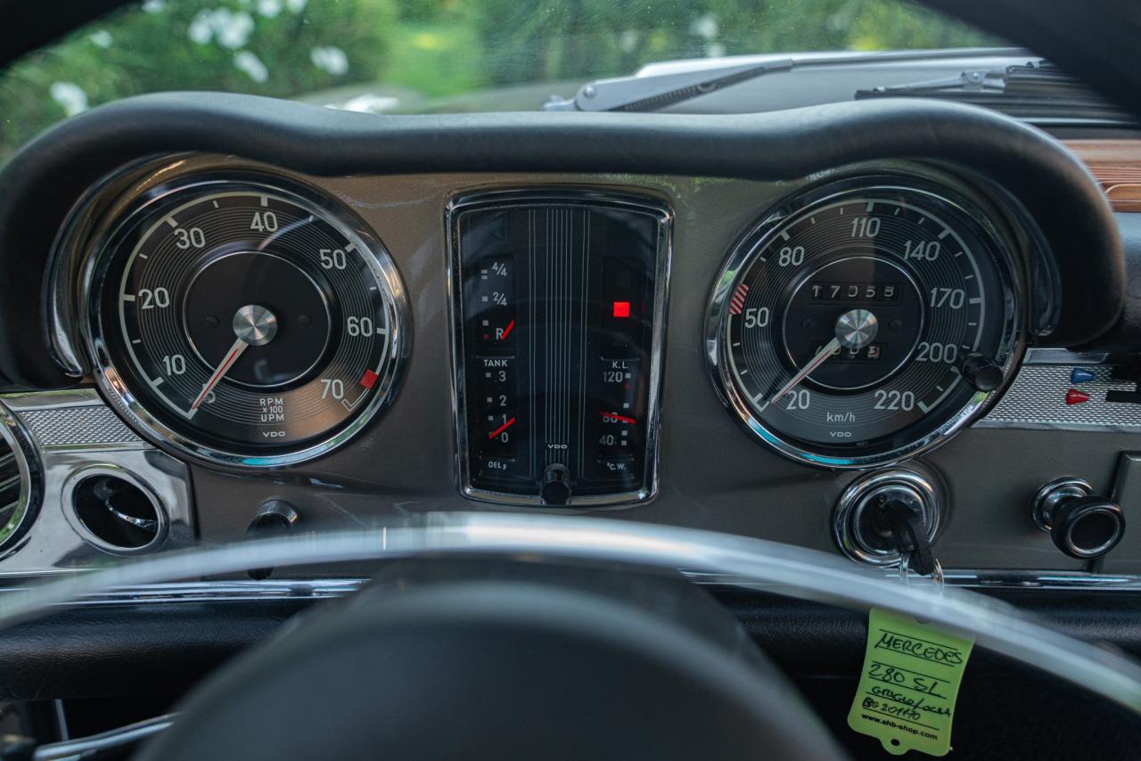 1969 Mercedes - Benz 280 SL