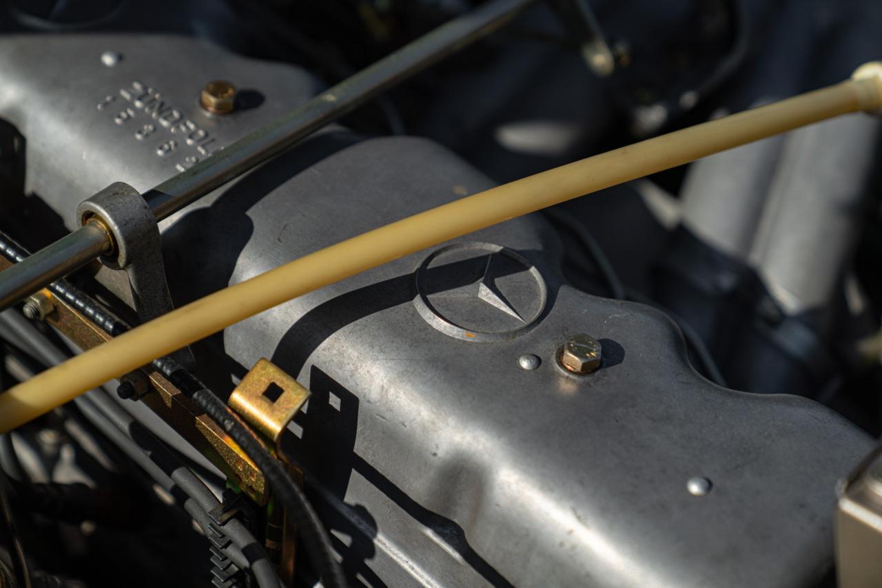 1969 Mercedes - Benz 280 SL