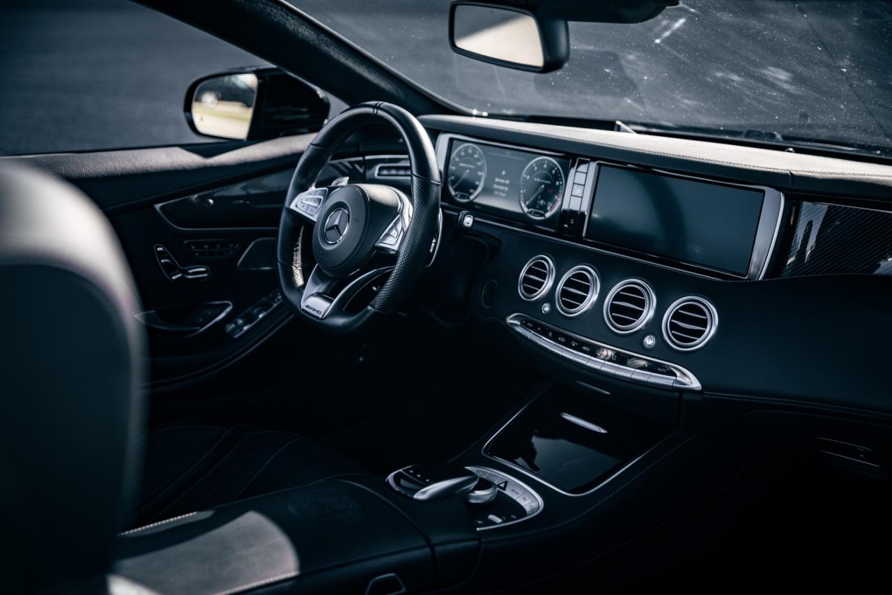 2017 Mercedes - Benz AMG S63