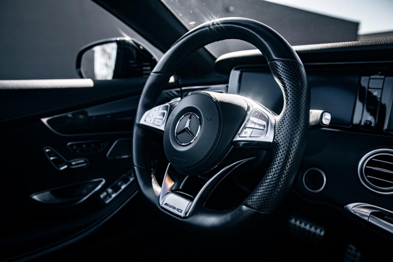 2017 Mercedes - Benz AMG S63