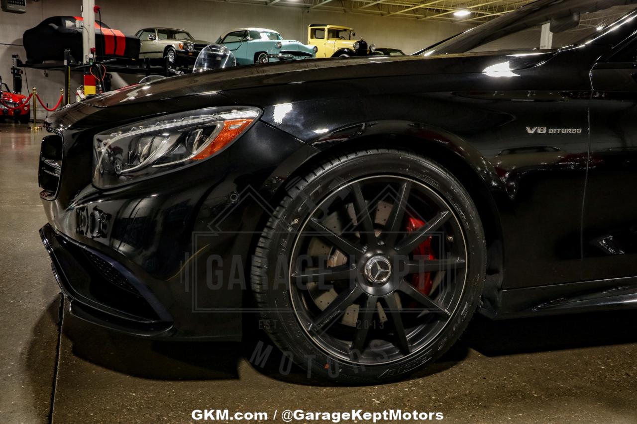 2017 Mercedes - Benz AMG S63