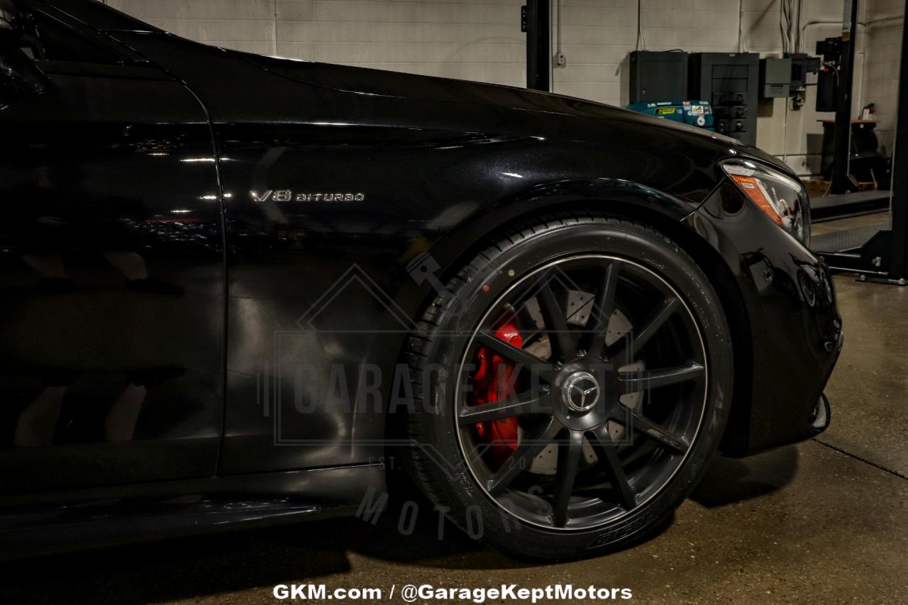 2017 Mercedes - Benz AMG S63