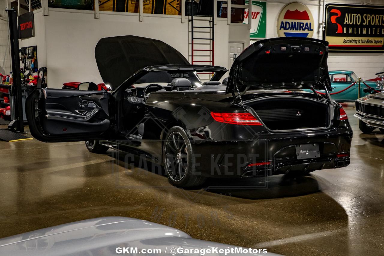 2017 Mercedes - Benz AMG S63