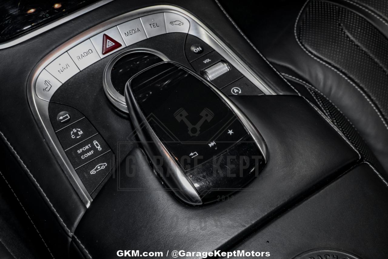 2017 Mercedes - Benz AMG S63