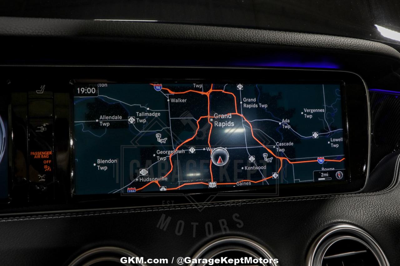 2017 Mercedes - Benz AMG S63