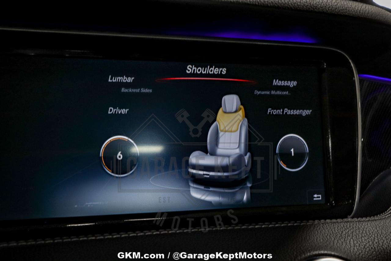 2017 Mercedes - Benz AMG S63