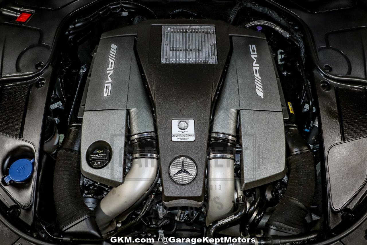 2017 Mercedes - Benz AMG S63