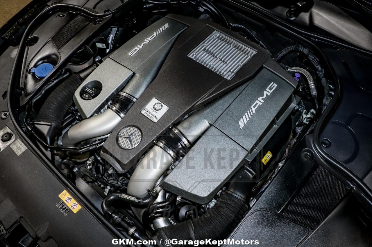 2017 Mercedes - Benz AMG S63