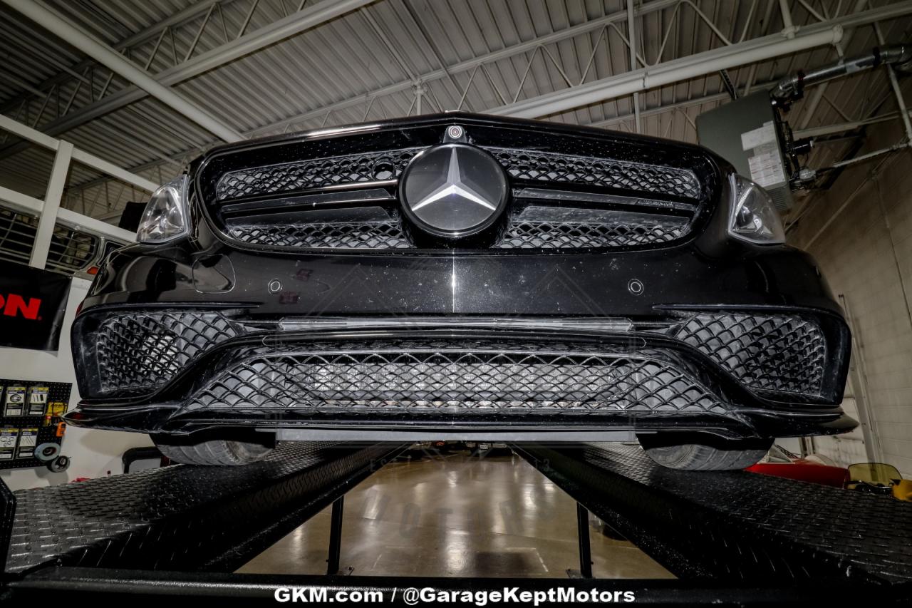 2017 Mercedes - Benz AMG S63