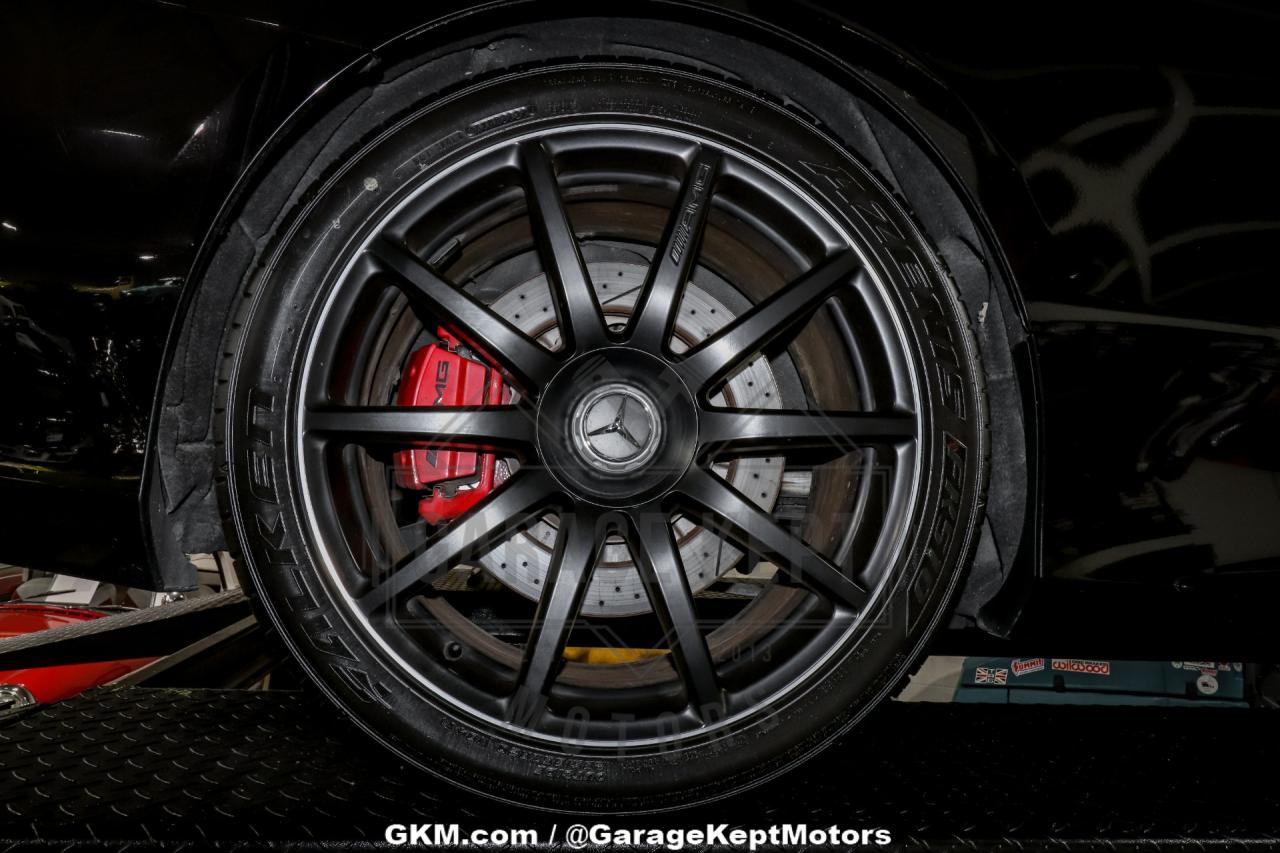 2017 Mercedes - Benz AMG S63