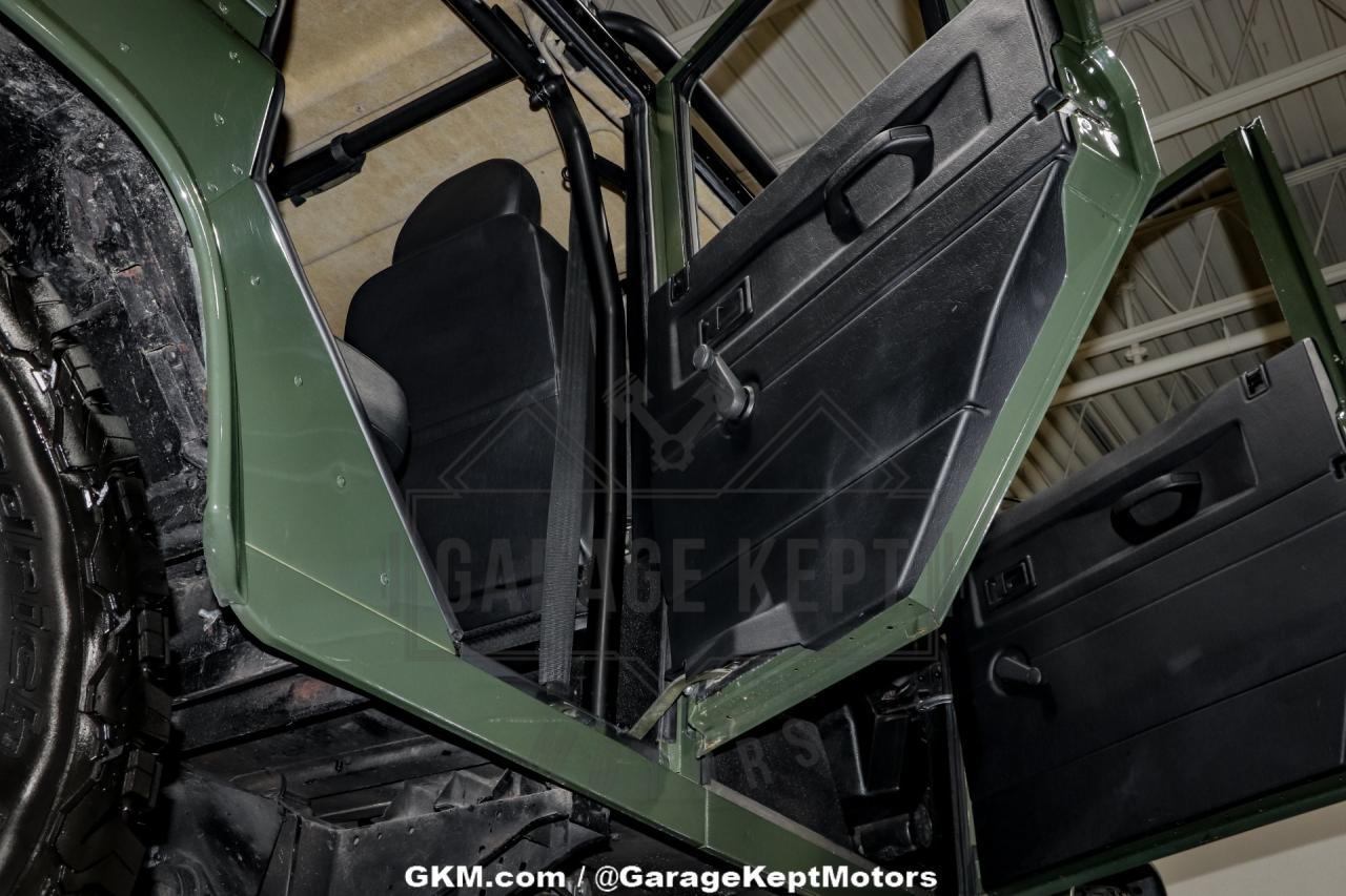 1986 Land Rover Defender 110