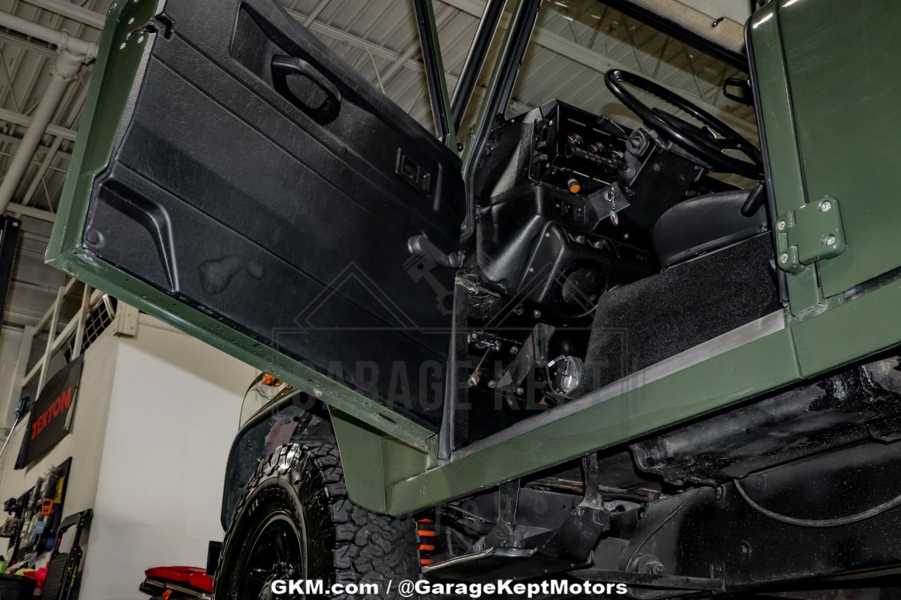1986 Land Rover Defender 110