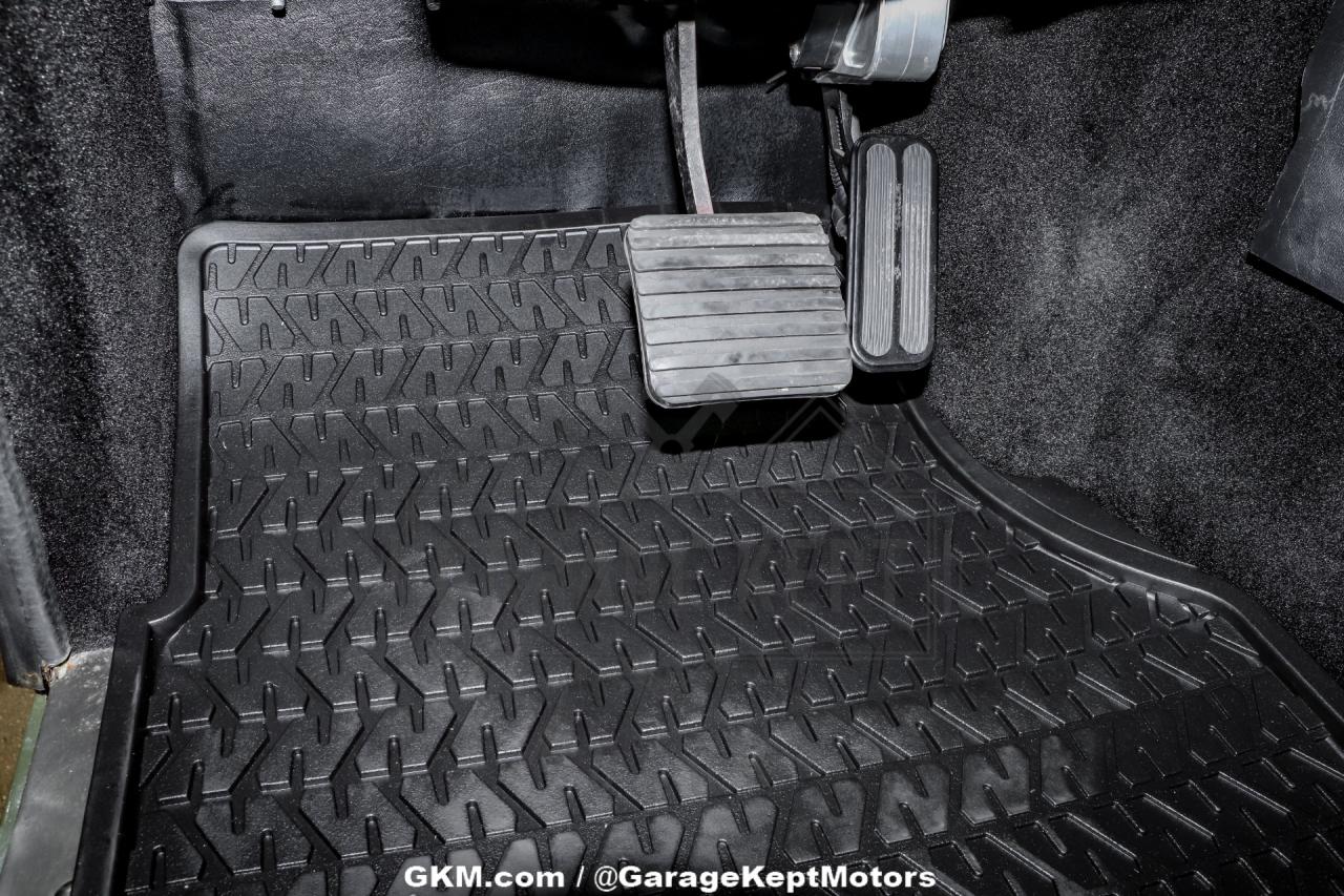 1986 Land Rover Defender 110