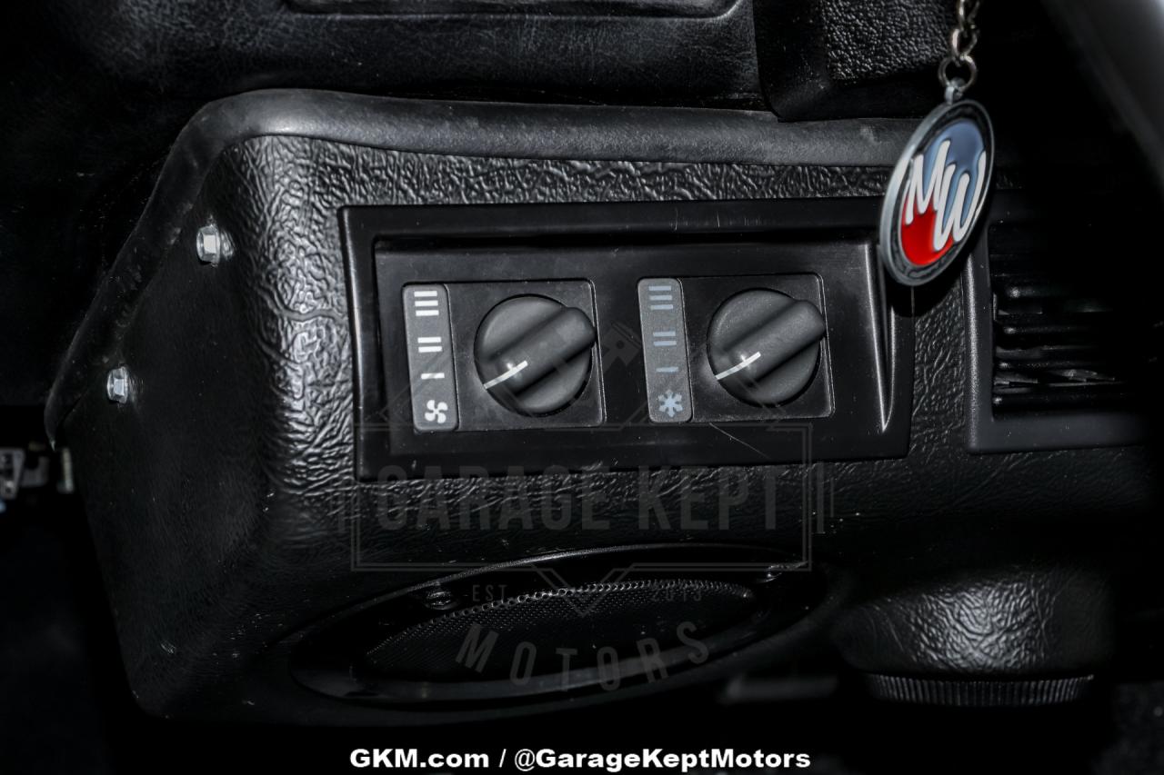 1986 Land Rover Defender 110