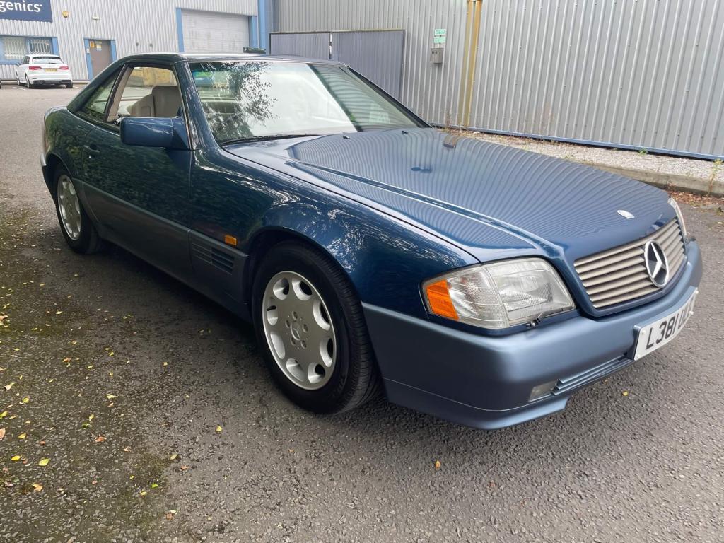 1994 Mercedes - Benz SL320