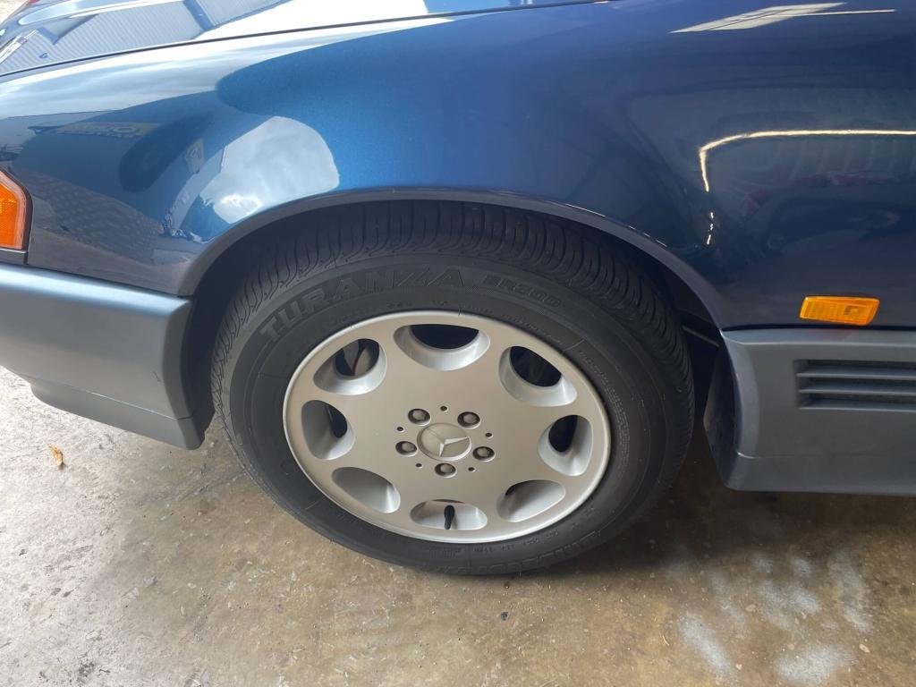 1994 Mercedes - Benz SL320