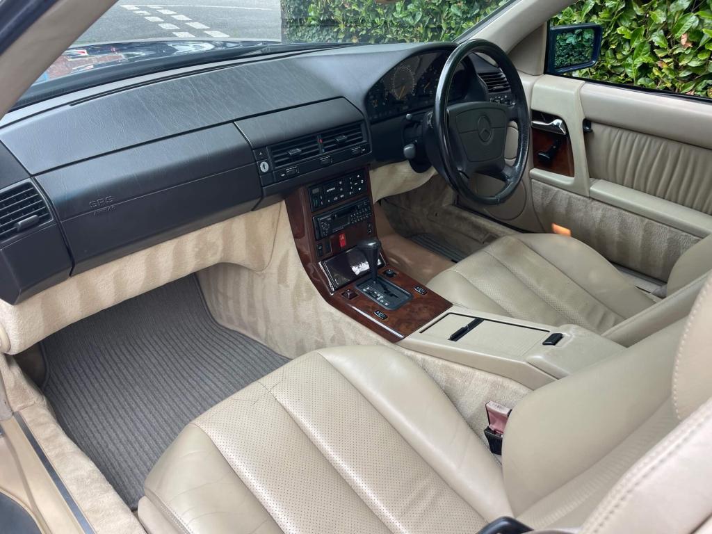 1994 Mercedes - Benz SL320