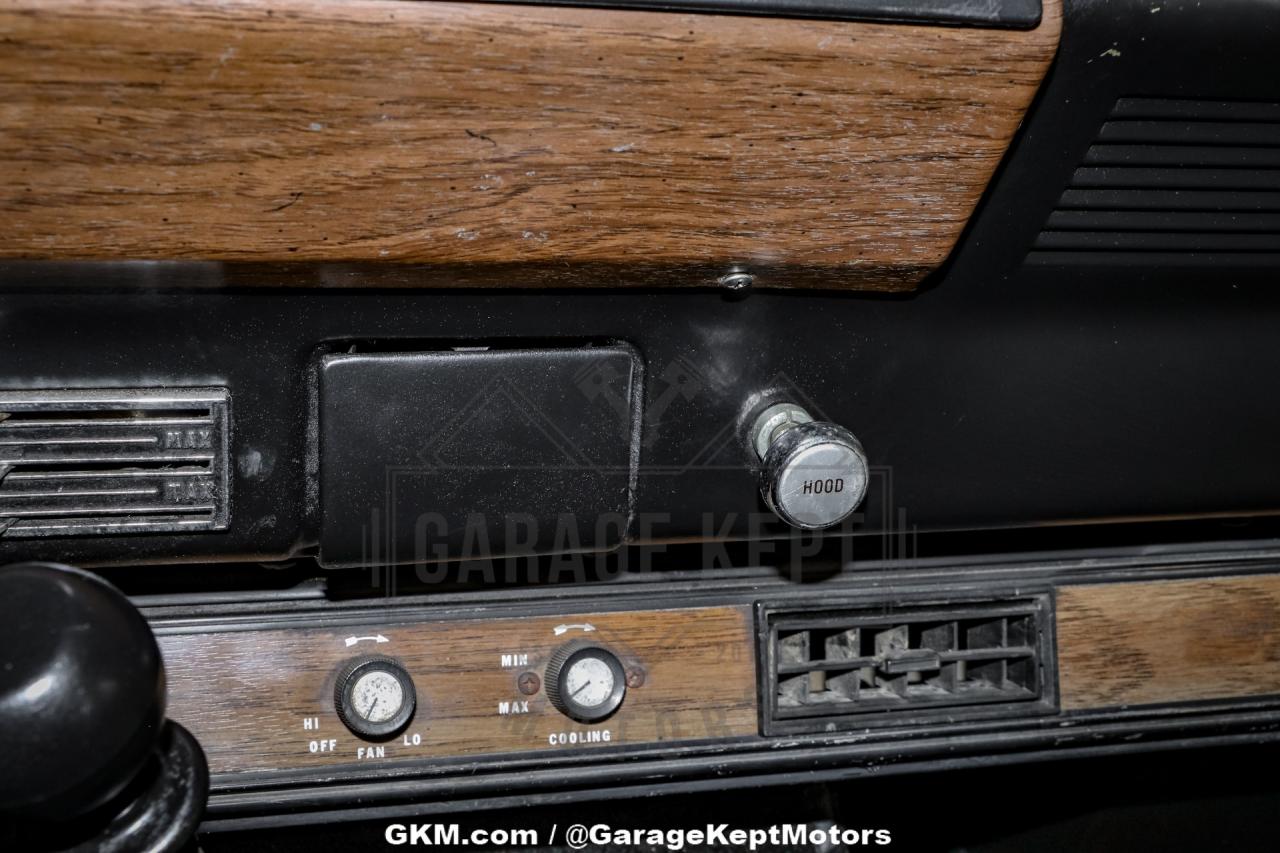 1975 International Scout