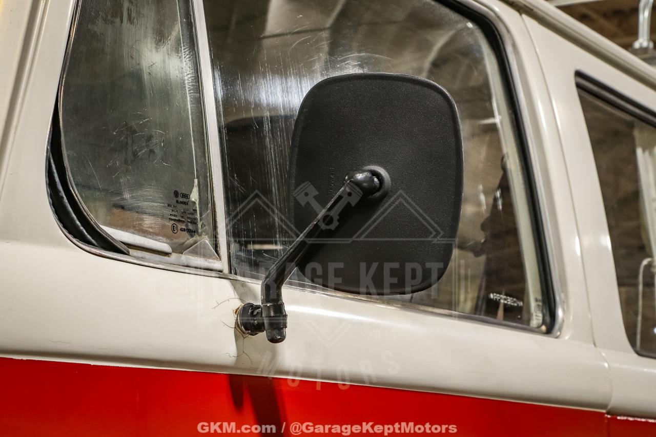 1973 Volkswagen Type 2 Bus