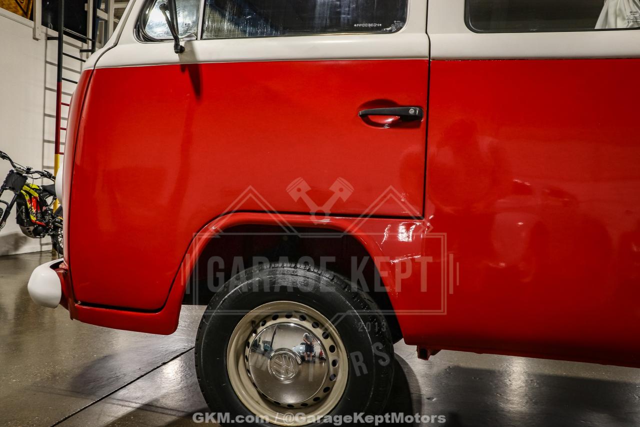 1973 Volkswagen Type 2 Bus