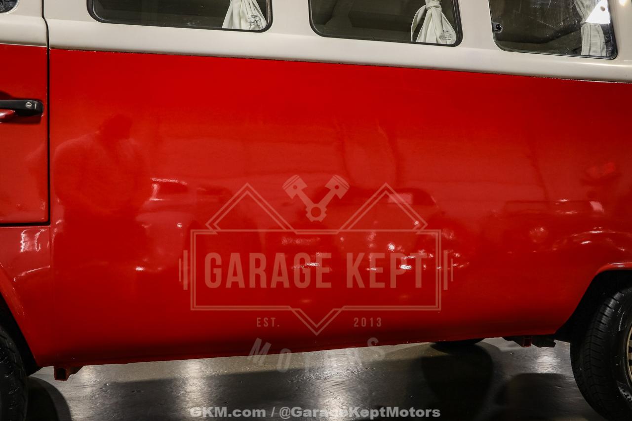 1973 Volkswagen Type 2 Bus