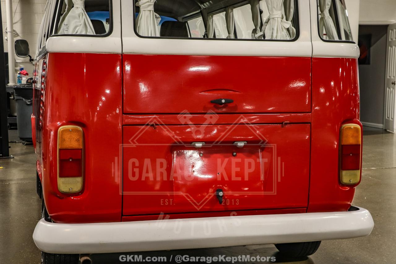 1973 Volkswagen Type 2 Bus