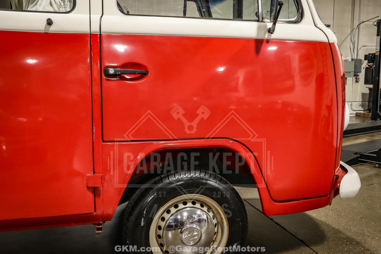 1973 Volkswagen Type 2 Bus