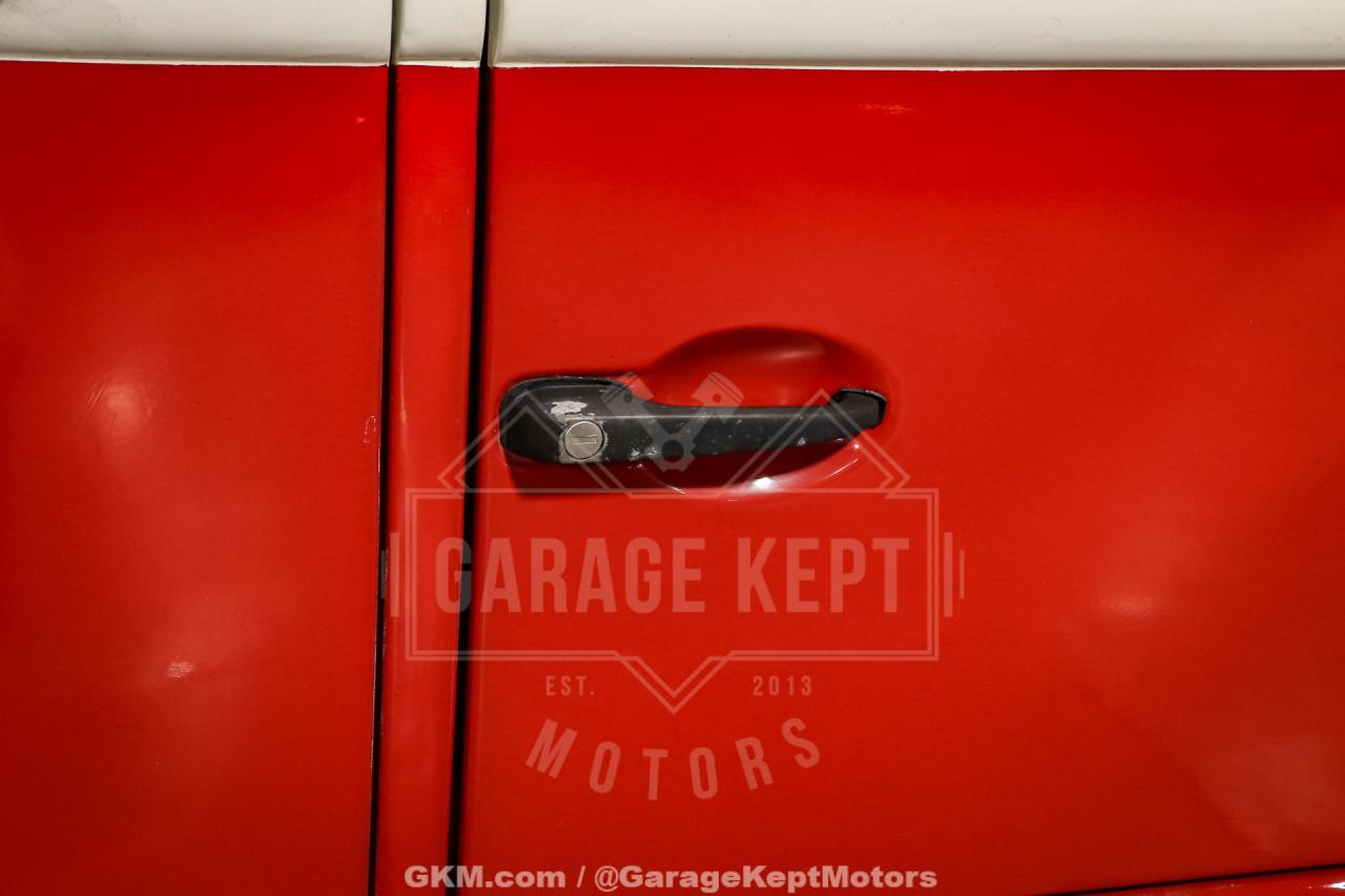 1973 Volkswagen Type 2 Bus